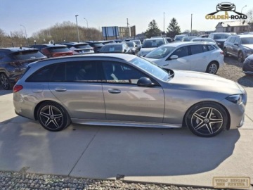 Mercedes Klasa C W206 Kombi 2.0 220d 200KM 2021 Mercedes-Benz Klasa C c220d 200KM AMG pakiet alcantara navi kamery 360 el., zdjęcie 4