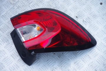 LAMPA TYLNA LEWA RENAULT CAPTUR I 265558548R