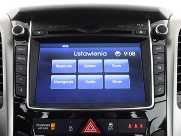Hyundai i30 II Hatchback 5d 1.4 MPI 100KM 2015 Hyundai i30 navi klima auto grzane fotele czujniki, zdjęcie 22