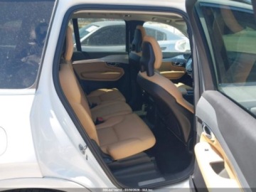 Volvo XC90 II 2016 Volvo XC 90 2016 VOLVO XC90 HYBRID T8 MOMENTUM 2.0 Hybryda Plug-in 313KM, zdjęcie 8