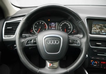 Audi Q5 I SUV 2.0 TFSI 211KM 2009 Audi Q5 2.0 TFSI 211HP Automat QUATTRO Panorama II.wlasciciel 2.0 Benzyna, zdjęcie 11