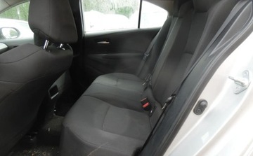 Toyota Corolla XII Sedan 1.6 Valvematic Dual VVT-i 132KM 2019 Toyota Corolla XII 2019r, Salonowa,1.6 LPG, Uszkodzony prawy tyl, Jezdzi., zdjęcie 9
