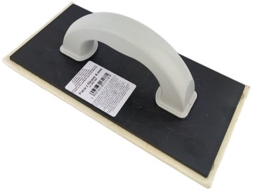 Фетровый шпатель толщиной 4 мм для разглаживания штукатурки во влажных условиях.