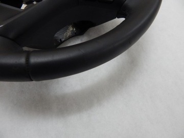 Toyota Avensis III Lift — оригинальный кожаный руль