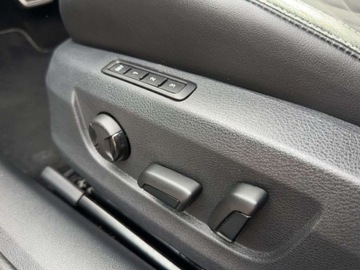 Skoda Superb III Kombi Facelifting 2.0 TDI SCR 200KM 2022 Skoda Superb Sportline, ACC, Hak, Ambiente, Matrix, Kamera 360, DCC 2.0, zdjęcie 10