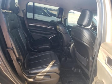 Jeep Grand Cherokee IV 2022 Jeep Grand Cherokee L Limited 2022 3.6l 3.6 Benzyna 293KM, zdjęcie 11