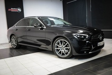 Mercedes Klasa E W213 Limuzyna Facelifting 2.0 220d 200KM 2022 Mercedes E 220 *4Matic*AMG Line*Salon, zdjęcie 1