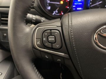 Toyota Avensis III Wagon Facelifting 2015 2.0 D-4D 143KM 2017 Toyota Avensis 2.0 D-4D Premium III (2009-) Toyota, zdjęcie 13