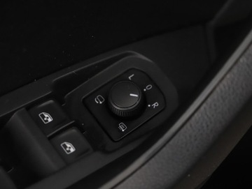 Skoda Kodiaq I SUV 1.5 TSI ACT 150KM 2021 Skoda Kodiaq Ambition ! Kamera Cofania ! Nagłośnie, zdjęcie 22