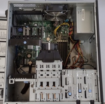 Сервер IBM System x3200 M3 7328-EAG