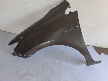 AURIS II BLATNÍK LEVÝ PŘEDNÍ BARVA 1G2