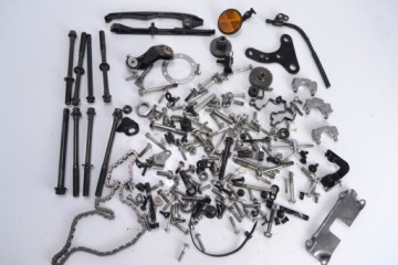 Болты крепления рамы HONDA CB 750 HORNET 23-25