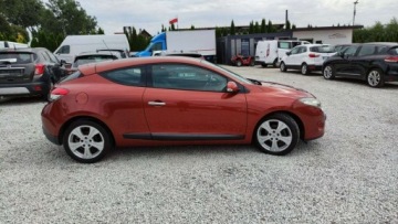 Renault Megane III Coupe 1.6 16v 110KM 2009 Renault Megane Coupe 1.6i 110kM Klima Navi Keyless Xenon Bluetooth Temp. G, zdjęcie 8