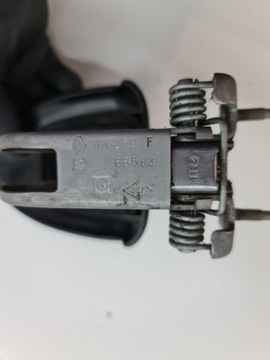 ВНУТРЕННЯЯ РУЧКА ЗАДНЕЙ ДВЕРИ TRAFIC VIVARO