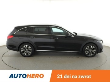 Mercedes Klasa C W206 2022 Mercedes C 220 mHEV 4x4 automat skóra panorama, zdjęcie 8