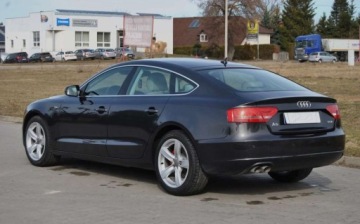 Audi A5 8T Sportback 2.0 TDI 143KM 2010 Audi A5 Sportback 2010r, 2.0 TDI, Automat, Skora, Xenon, Navi, Swietnie ut, zdjęcie 3