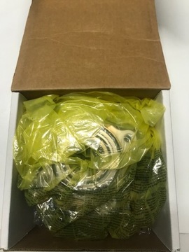 НОВАЯ ОРИГИНАЛЬНАЯ СТУПИЦА HUMMER H2 20980075