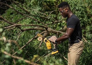 DCMPS520N DEWALT Бензопила для веток 20см КОРПУС