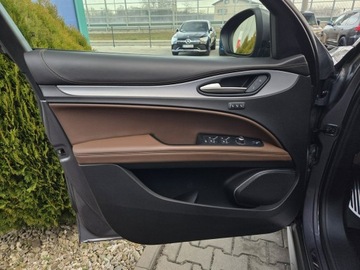 Alfa Romeo Stelvio SUV 2.0 Turbo 280KM 2018 Alfa Romeo Stelvio Q4 2.0 280 KM, zdjęcie 27