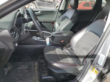 Ford Escape III 2022 Ford Escape Ford Escape SEL AWD, od ubezpieczalni po gradobiciu 2.0 Benzyna, zdjęcie 7