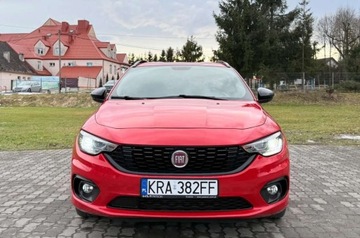 Fiat Tipo II Station Wagon 1.6 MultiJet 120KM 2020 Fiat Tipo Fiat Tipo 1.6 MultiJet DCT S-Design 1.6 Diesel 120KM, zdjęcie 2