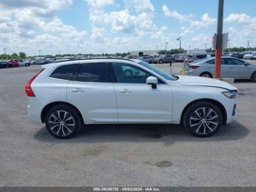 Volvo XC60 II 2022 Volvo XC 60 2022, B5, 2.0, Momentum 2.0 Benzyna 250KM, zdjęcie 10