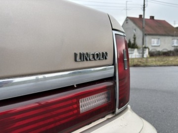 Lincoln Town Car II 1991 Lincoln Town Car Executive Series 1991, zdjęcie 26