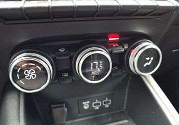 Renault Captur II Crossover 1.3 TCe 130KM 2020 Renault Captur 1.3 TCe 130KM EDC 1.3 Benzyna 130KM, zdjęcie 17