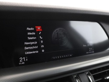 Alfa Romeo Stelvio SUV 2.0 Turbo 280KM 2018 Alfa Romeo Stelvio 2.0Turbo Super Q4 Nawigacja, zdjęcie 22