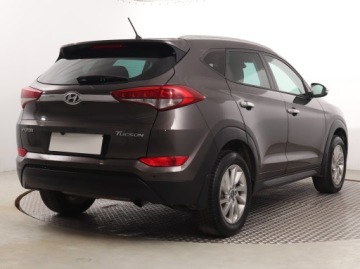 Hyundai Tucson III SUV 1.7 CRDI 115KM 2015 Hyundai Tucson 1.7 CRDi, Salon Polska, Klima, zdjęcie 4