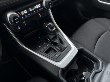 Toyota RAV4 V SUV 2.5 Hybrid Dynamic Force 218KM 2020 Toyota RAV4 2.5 Hybrid Comfort 4x2 V (2018-) RAV4, zdjęcie 21