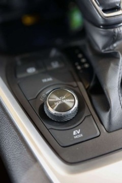 Toyota RAV4 V 2022 Toyota RAV4 2.5 Hybrid Executive 4x4 2.5 Hybryda 177KM, zdjęcie 38