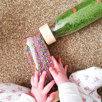 Сенсорная звуковая бутылочка - Biedronka