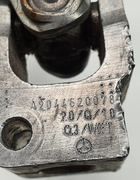 KŘIŽÁK ŘADÍCÍ PÁKA SLOUPCE MERCEDES W212 A2044620078