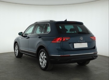 Volkswagen Tiguan II SUV Facelifting 2.0 TSI 190KM 2022 VW Tiguan 2.0 TSI, Salon Polska, 1. Właściciel, zdjęcie 2