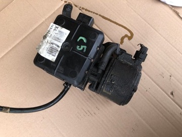POMPA ZAWIESZENIA HYDRAULICZNEGO CITROEN C5 I 00-05 9643373280