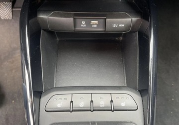 Kia Stonic I Crossover 1.4 DOHC 100KM 2018 Kia Stonic Kia Stonic 1.4 GDI L 1.4 Benzyna 100KM, zdjęcie 19
