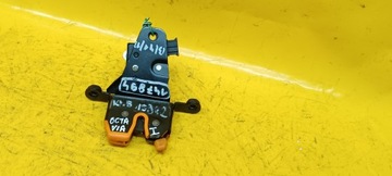 ЗАМОК ЗАДНИЙ КАПОТА OCTAVIA I 1U6827501C 00-04