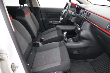 Citroen C3 II Hatchback facelifting 1.2 PureTech 110KM 2016 Citroen C3 1.2 PureTech, Salon Polska, Serwis ASO, zdjęcie 8