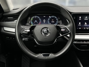 Skoda Octavia IV Liftback Plug-in  1.4 TSI iV Plug-In Hybrid 204KM 2021 Skoda Octavia 1.4TSI PHEV 204KM Style DSG l Salon, zdjęcie 15