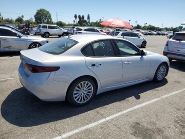 Alfa Romeo Giulia II Sedan Facelifting 2.0 Turbo 280KM 2022 Alfa Romeo Giulia 2022 2.0l 2.0 Benzyna 280KM, zdjęcie 3