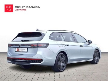 Volkswagen Passat B9 2024 Volkswagen Passat SalonPL 265KM 4x4 DSG R-line DCC Pakiety PANORAMA Kam.36, zdjęcie 4