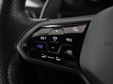 Volkswagen Arteon Shooting Brake R 2.0 TSI 320KM 2022 Volkswagen Arteon |HAK| Zawieszenie DCC | Digital, zdjęcie 17