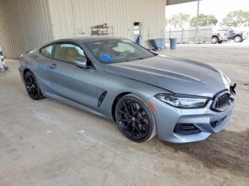 BMW Seria 8 II 2024 BMW Seria 8 BMW serii 8 840i Coupe z 2024 roku , od ubezpieczalni 3.0 335KM, zdjęcie 1