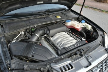 Audi A4 B7 S4 Sedan 4.2 V8 344KM 2007 Audi S4 Limousine Quattro 4.2 V8 MPi 344KM 2007r., zdjęcie 27