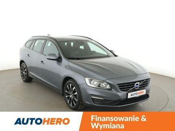 Volvo V60 I Kombi Facelifting 2.0 D2 DRIVE-E 120KM 2017 Volvo V60 Linje Svart D2 skóra navi PDC grzane, zdjęcie 9