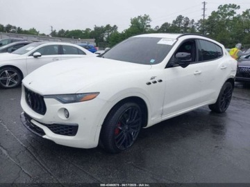 Maserati Levante 2022 Maserati Levante GT 2022 3.0l 3.0 Benzyna 345KM, zdjęcie 1