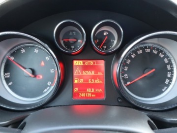 Opel Insignia I Sports Tourer 2.0 CDTI ECOTEC 130KM 2011 Opel Insignia 2.0 CDTI, Navi, Klima, Klimatronic, zdjęcie 10