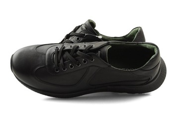 KRISBUT 5437-1-9 ЧЕРНЫЕ КОЖАНЫЕ ТУФЛИ размер 40