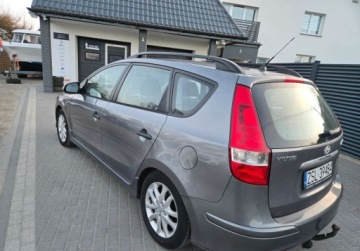 Hyundai i30 I CW Facelifting 1.6 CRDi 90KM 2012 Hyundai i30 Przeglad i ubezpieczenie do Sierpnia. 1.6 Diesel 90KM, zdjęcie 2